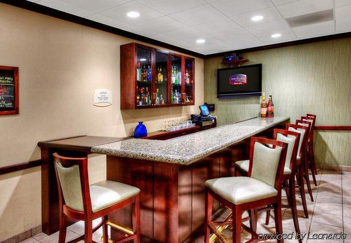 Springhill Suites Милфорд Екстериор снимка